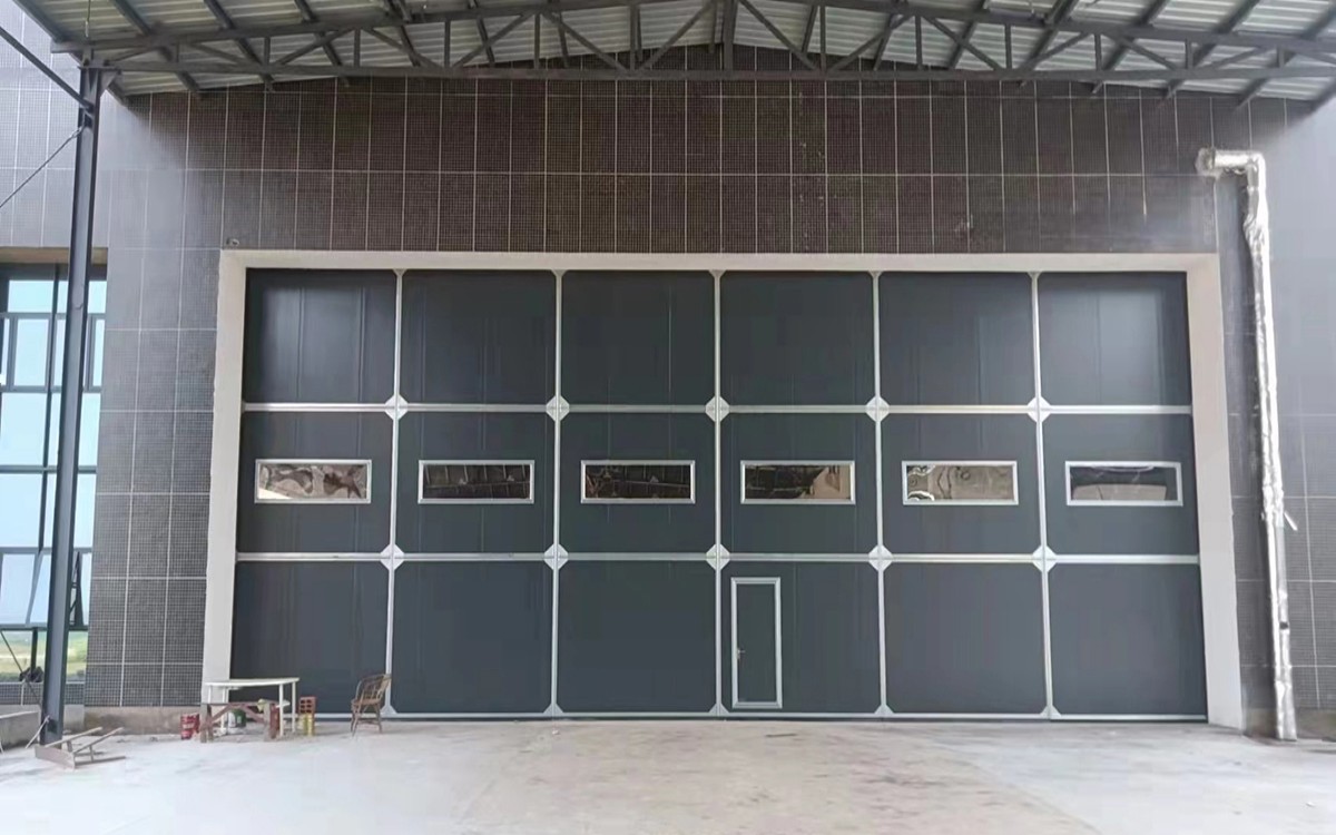 成都固聯(lián)門(mén)業(yè)有限公司